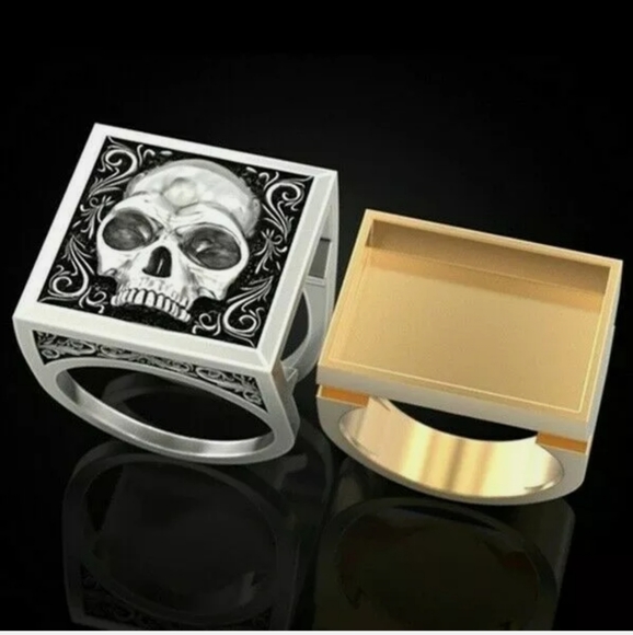 Skull Stash Ring - Picture 2 of 7